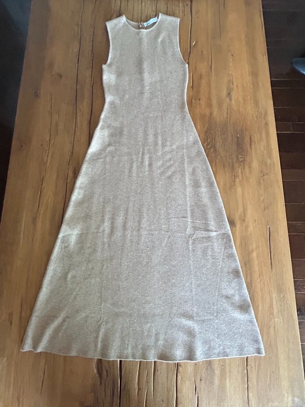 Zara Knit Sleeveless Midi Dress - Picture 3 of 10